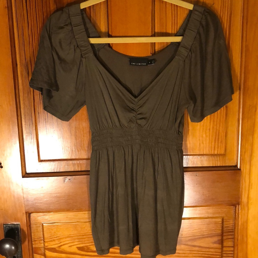 CHIC The limited stretchy top in size S SMALL